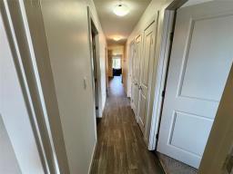 3 37 Willow Street, Mitchell, MB R5G1J1 Photo 18