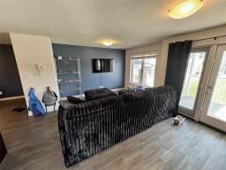 3 37 Willow Street, Mitchell, MB R5G1J1 Photo 21