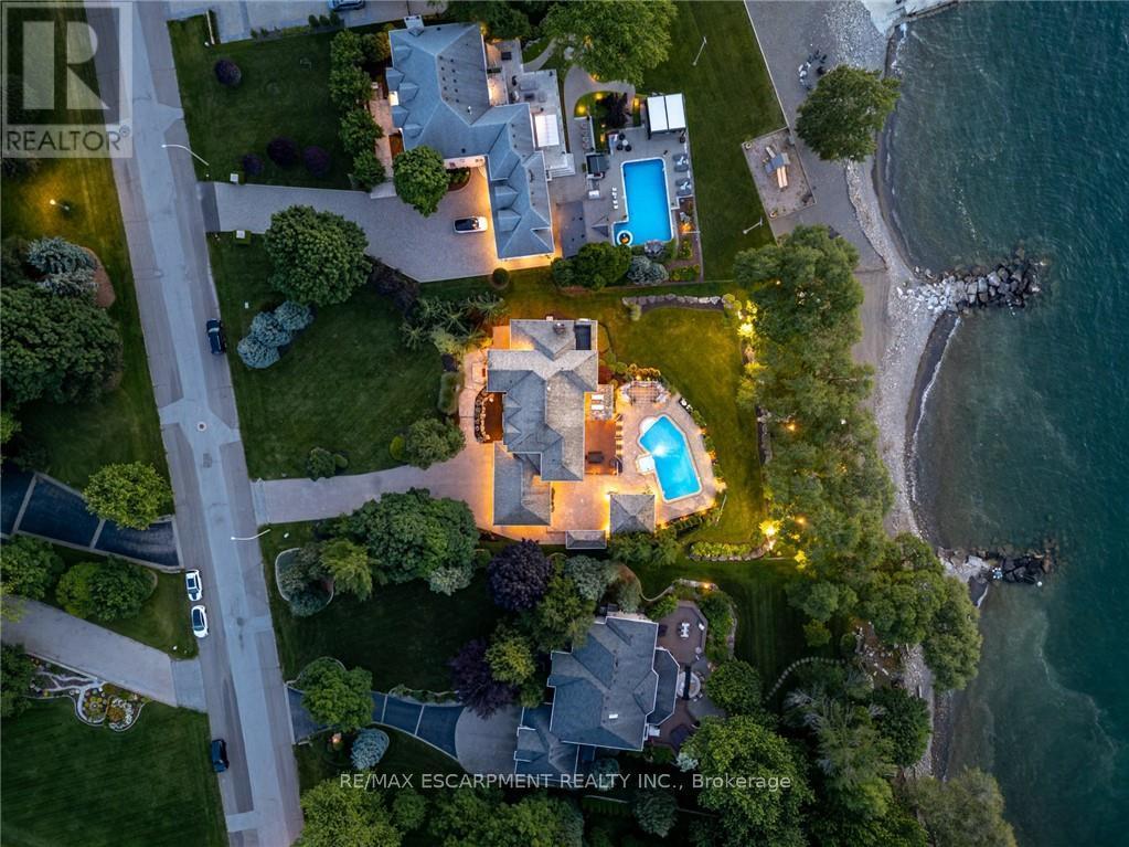 17 LOCHSIDE DRIVE - 2