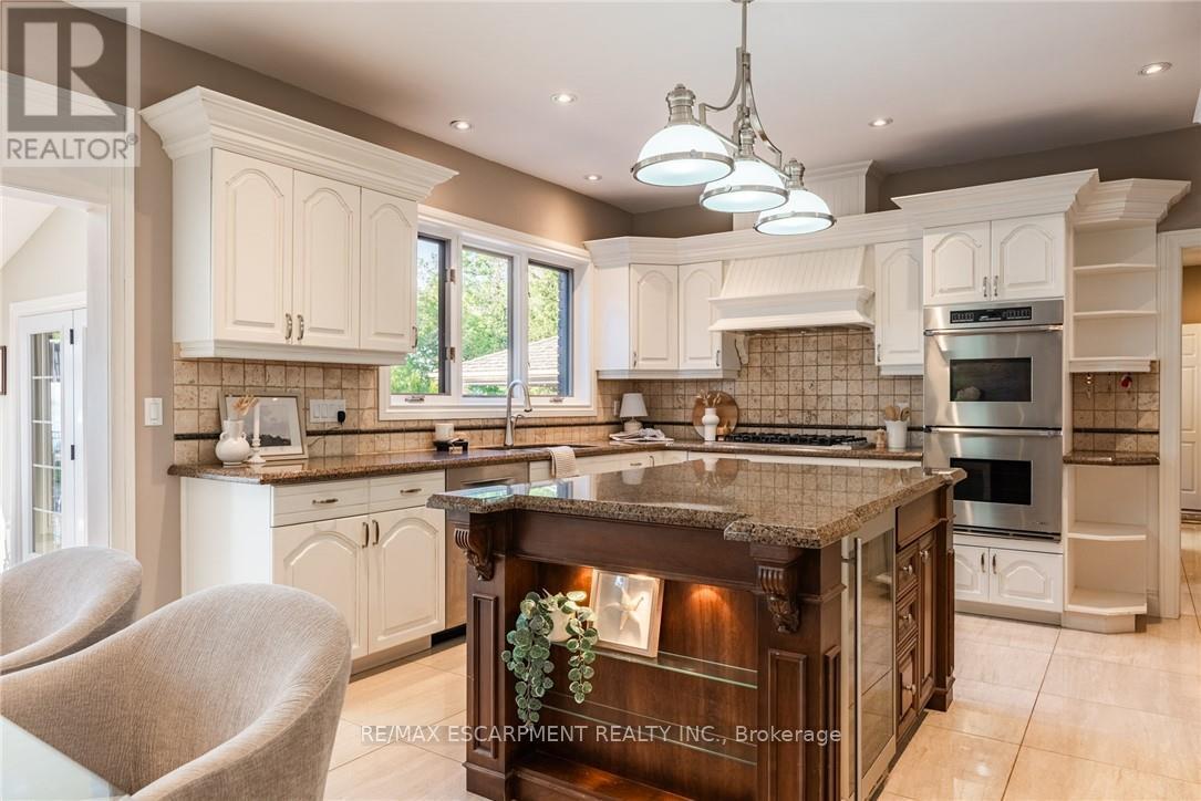 17 LOCHSIDE DRIVE - 28