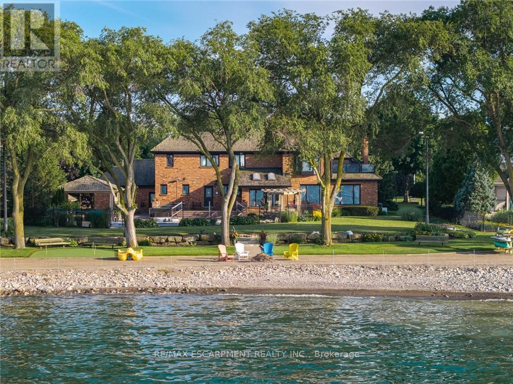 17 LOCHSIDE DRIVE - 4