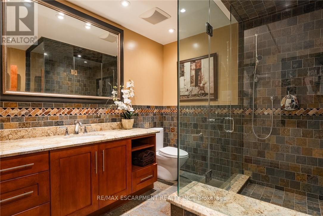 17 LOCHSIDE DRIVE - 50