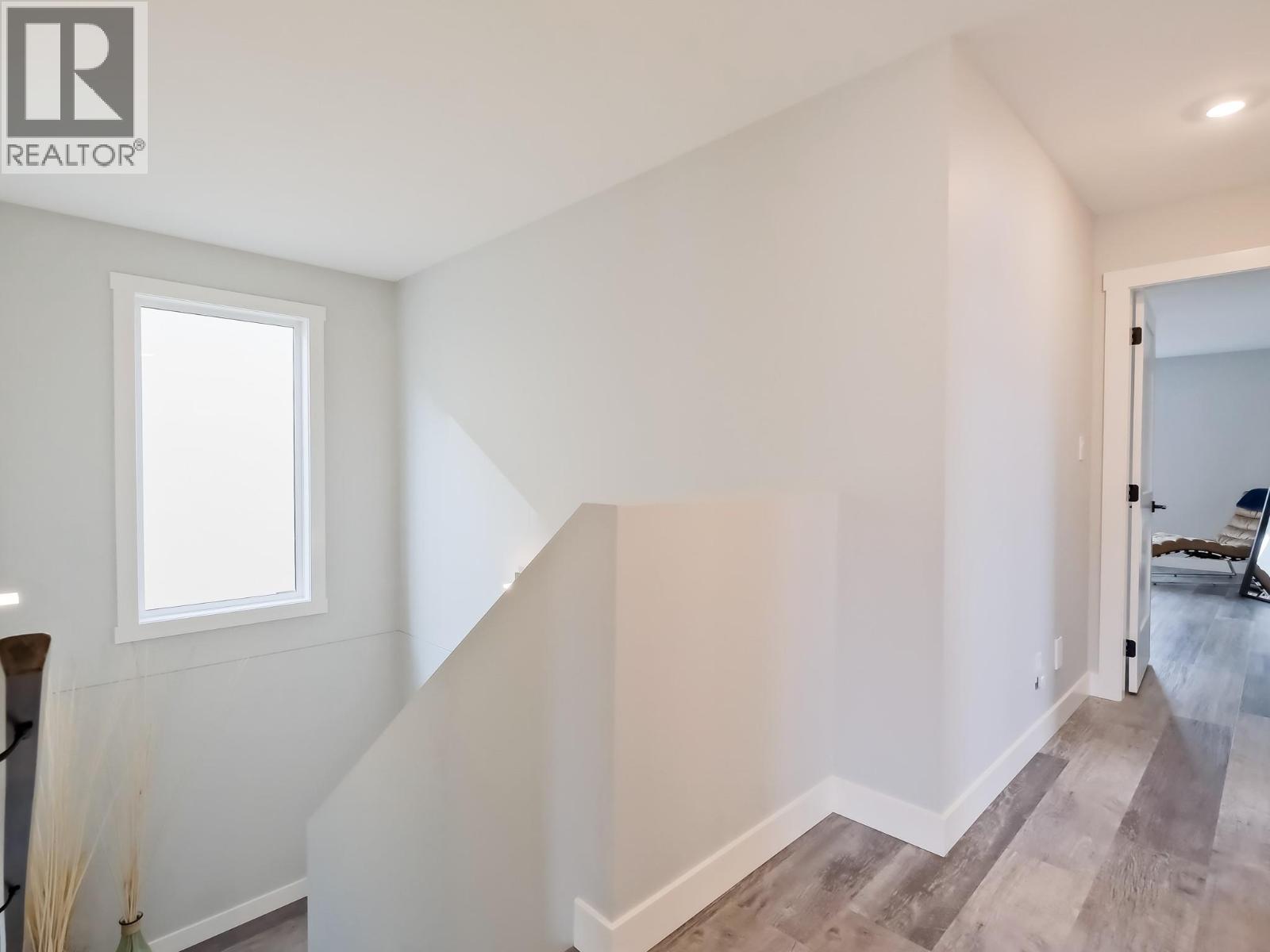 7016 WREN Drive - 11