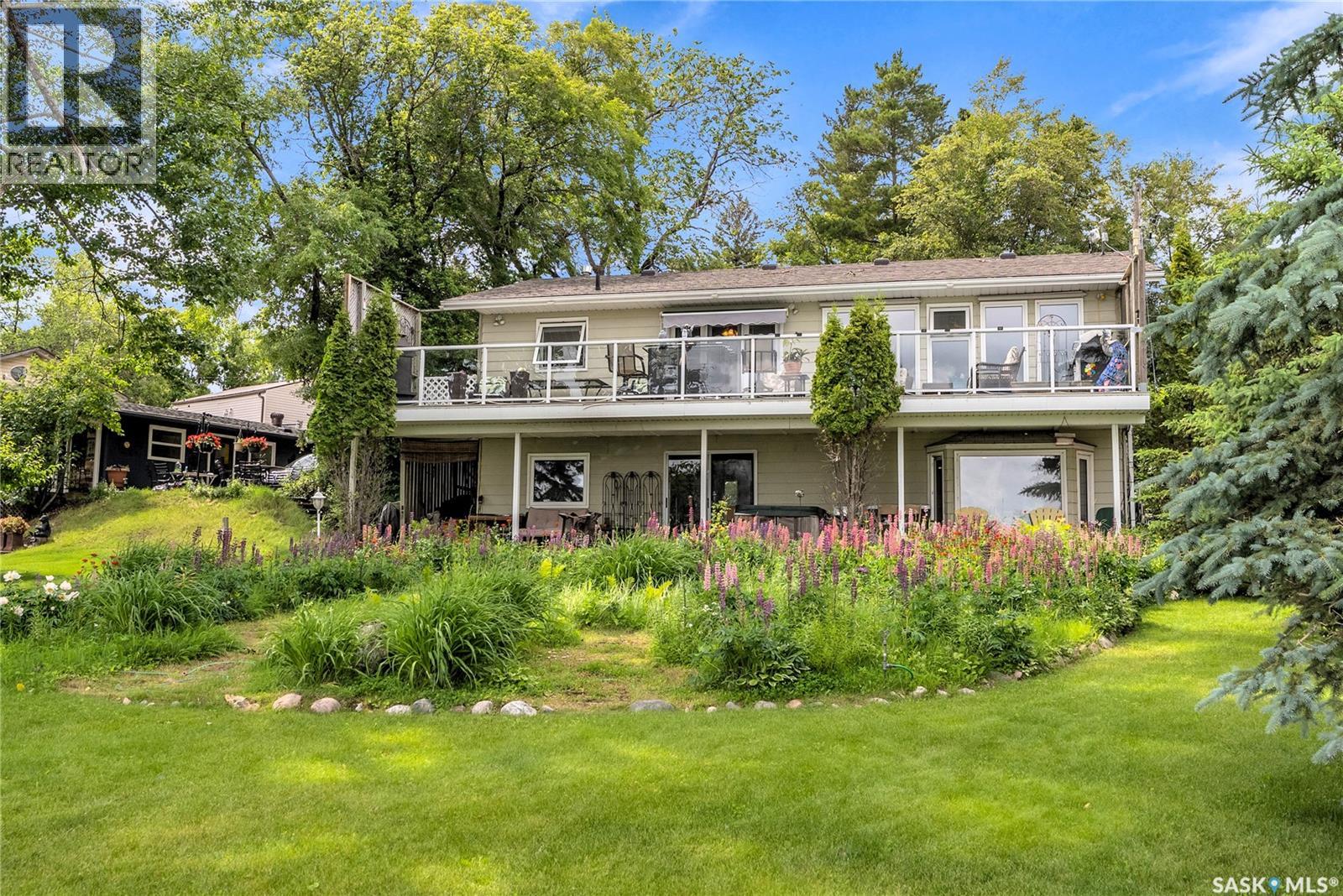37 McCrimmon CRESCENT - 1