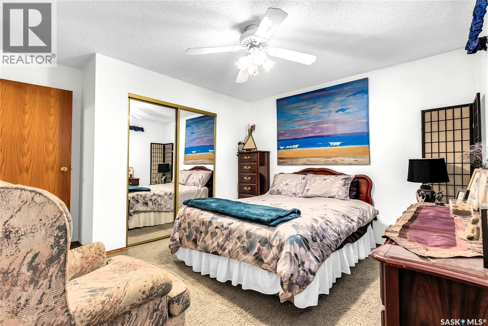37 McCrimmon CRESCENT - 12