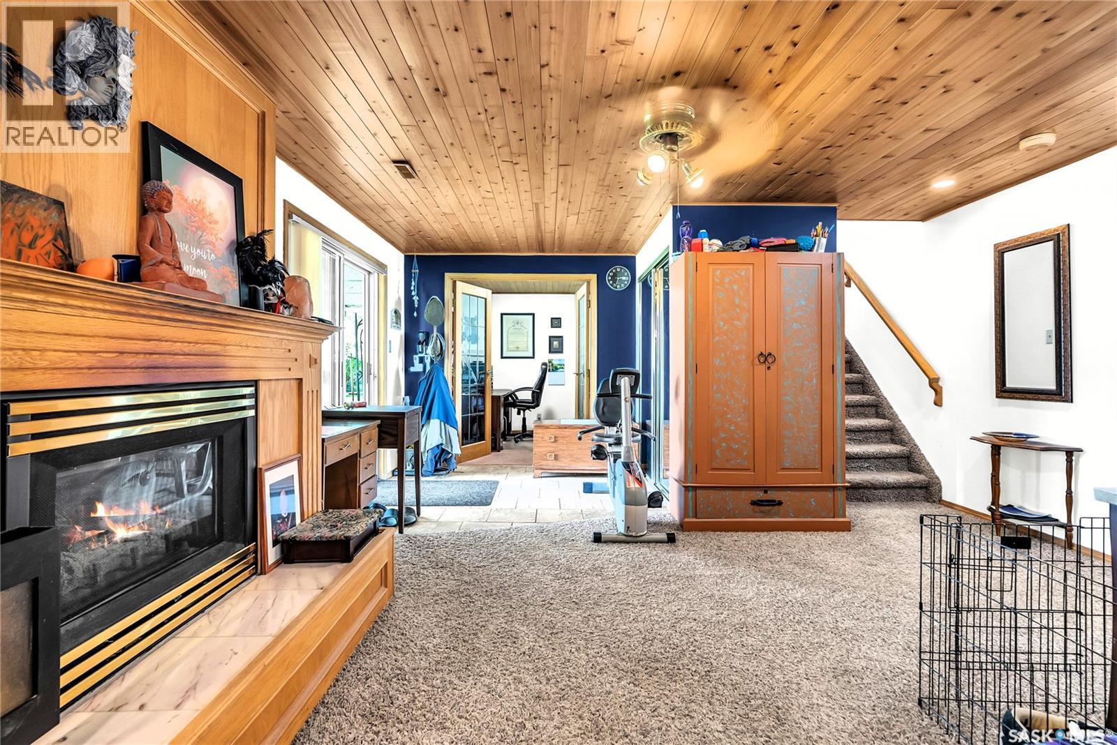 37 McCrimmon CRESCENT - 24
