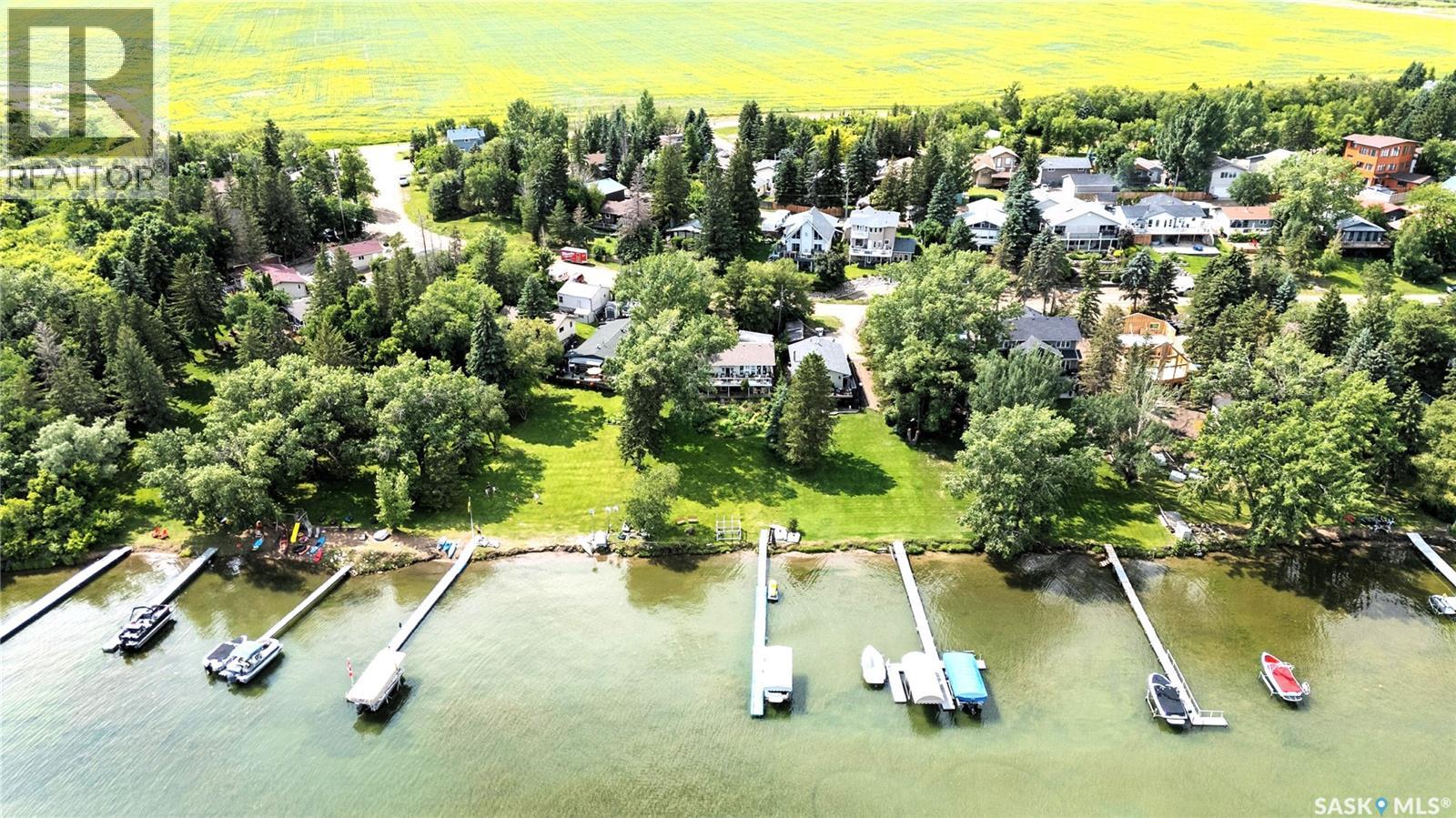 37 McCrimmon CRESCENT - 46