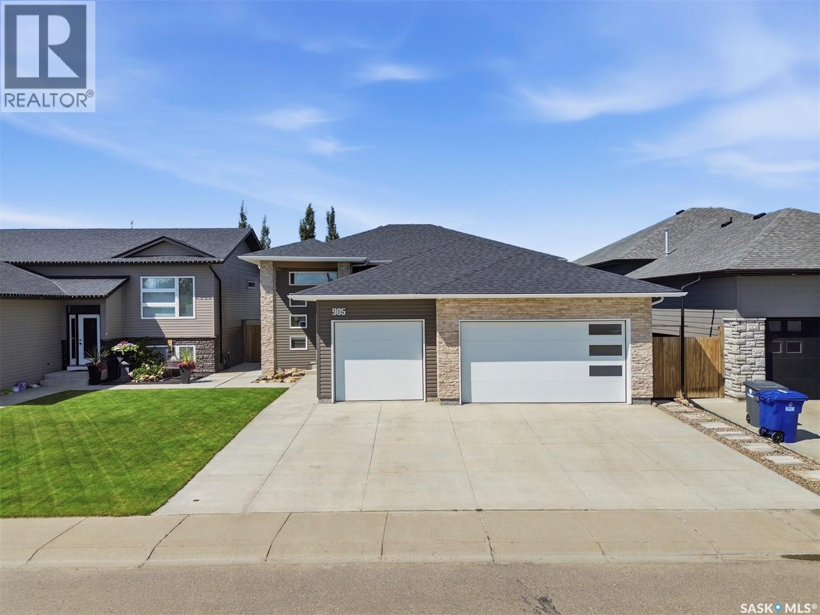 905 Salmon WAY — photo 39