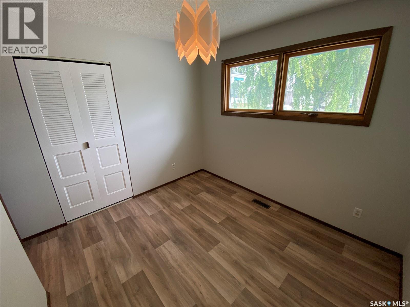 58 Stewart CRESCENT - Image 10