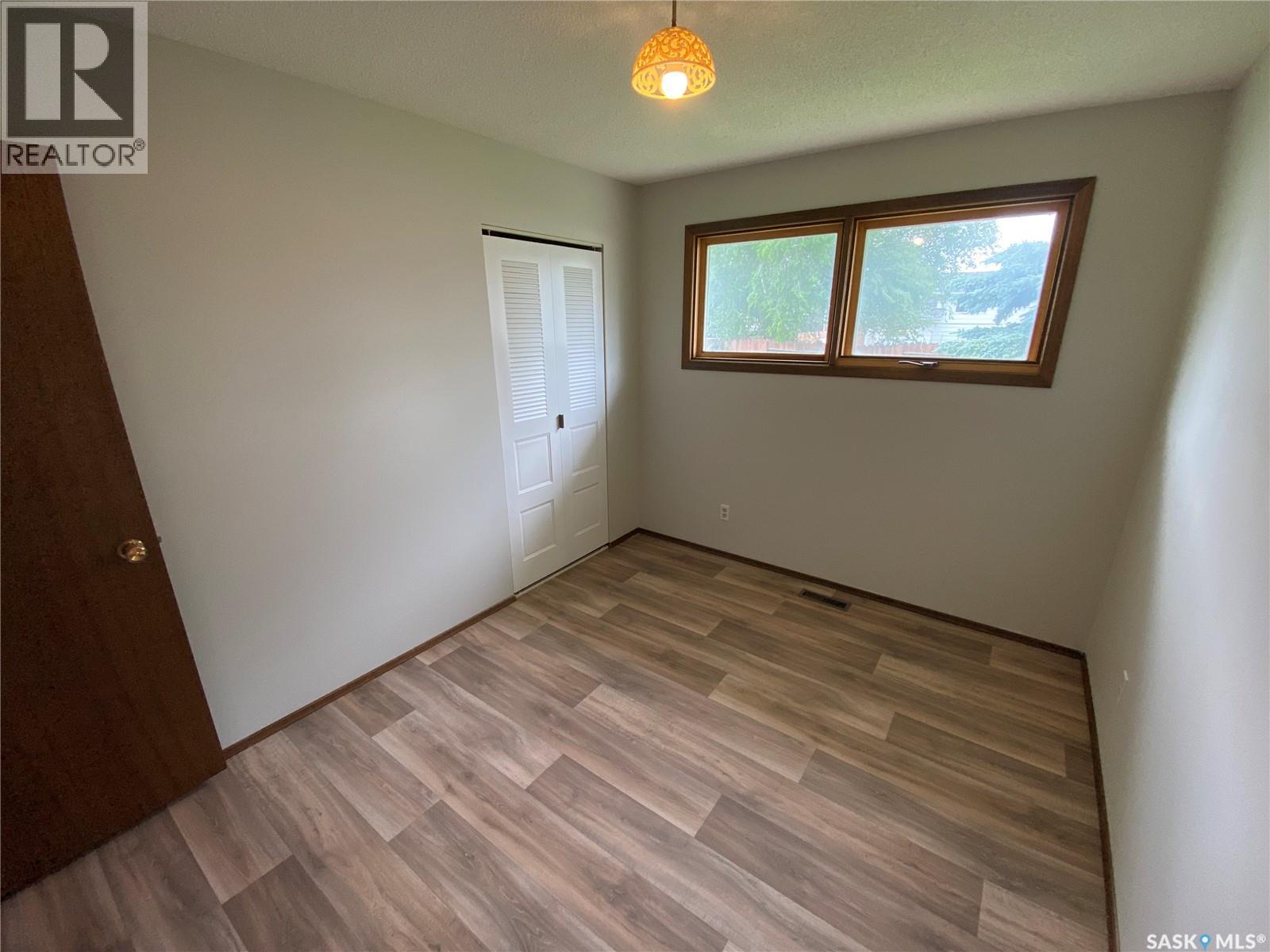 58 Stewart CRESCENT - Image 12