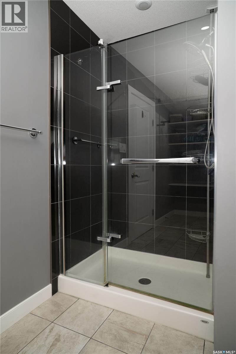 605 Cherry COURT — photo 43