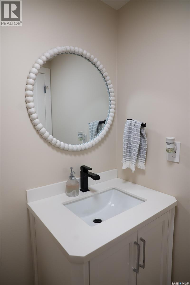 4052 Taylor STREET E — photo 18