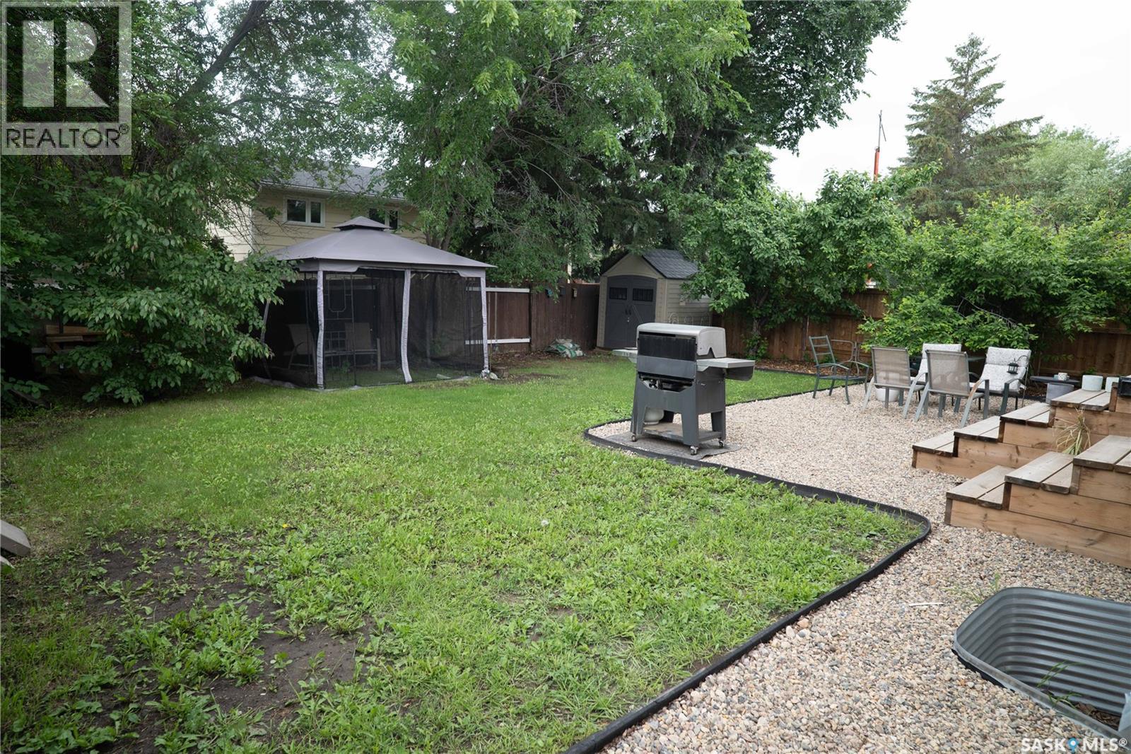4052 Taylor STREET E — photo 68