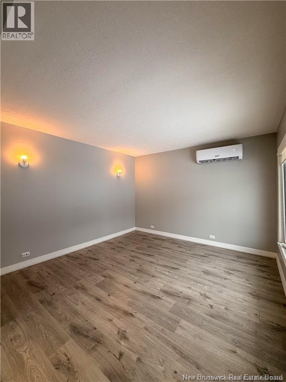 319 Goderich Street - 9