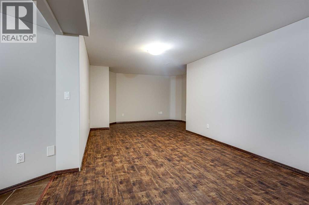Listing photo – 17 Stanford Boulevard, Blackfalds