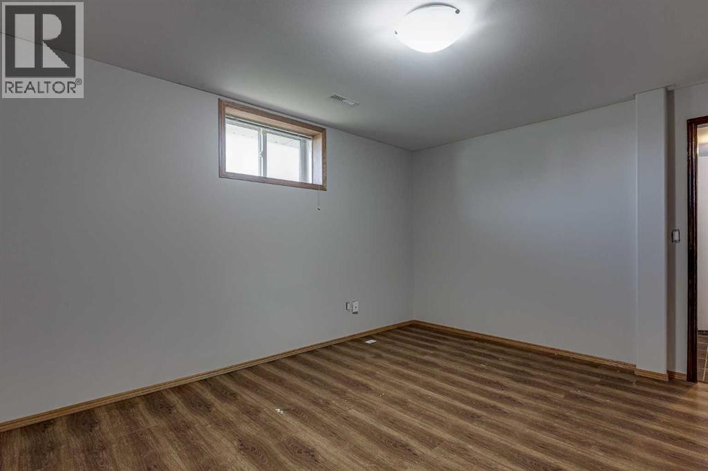 Listing photo – 17 Stanford Boulevard, Blackfalds