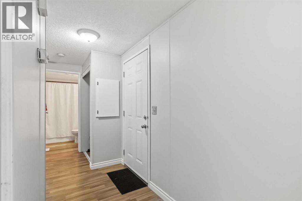 269 MCKINLAY Crescent - 15