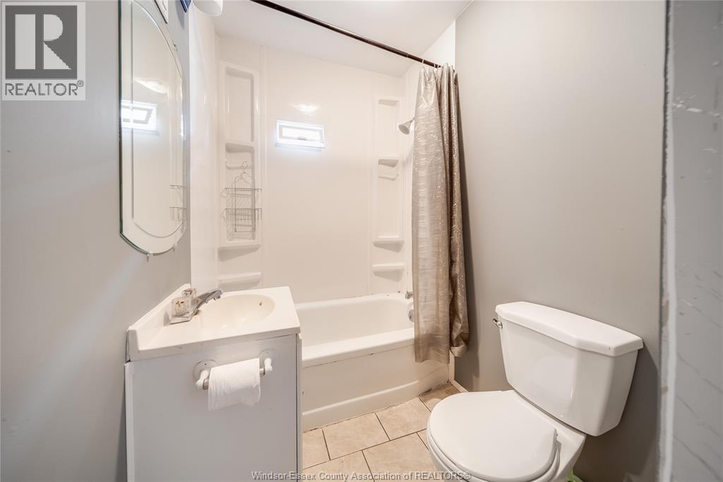 473 INDIAN ROAD - 16