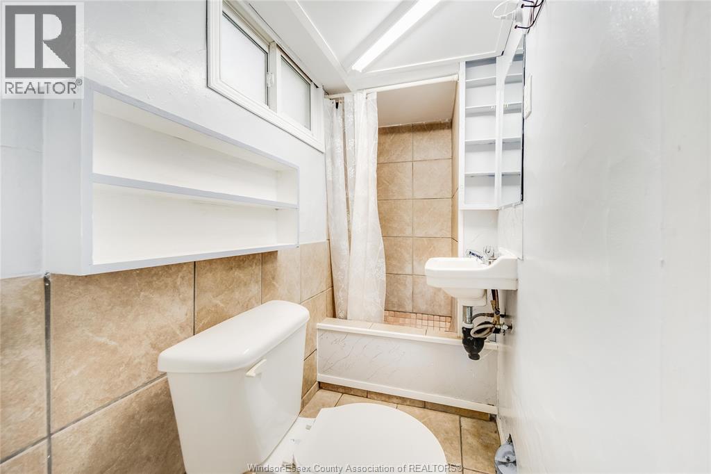 473 INDIAN ROAD - 24
