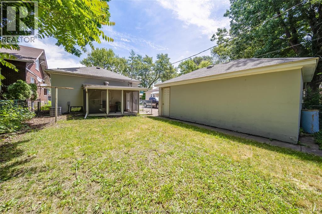 473 INDIAN ROAD - 32