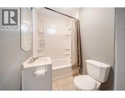 473 Indian Road, Windsor, ON N9C2M3 Photo 16