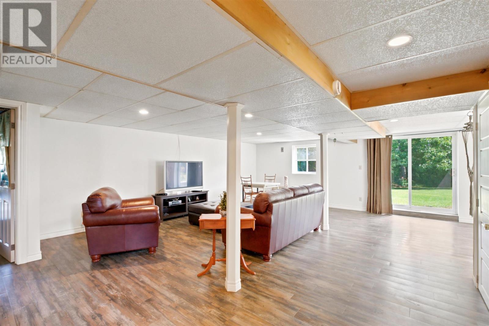 29 River DR - 22