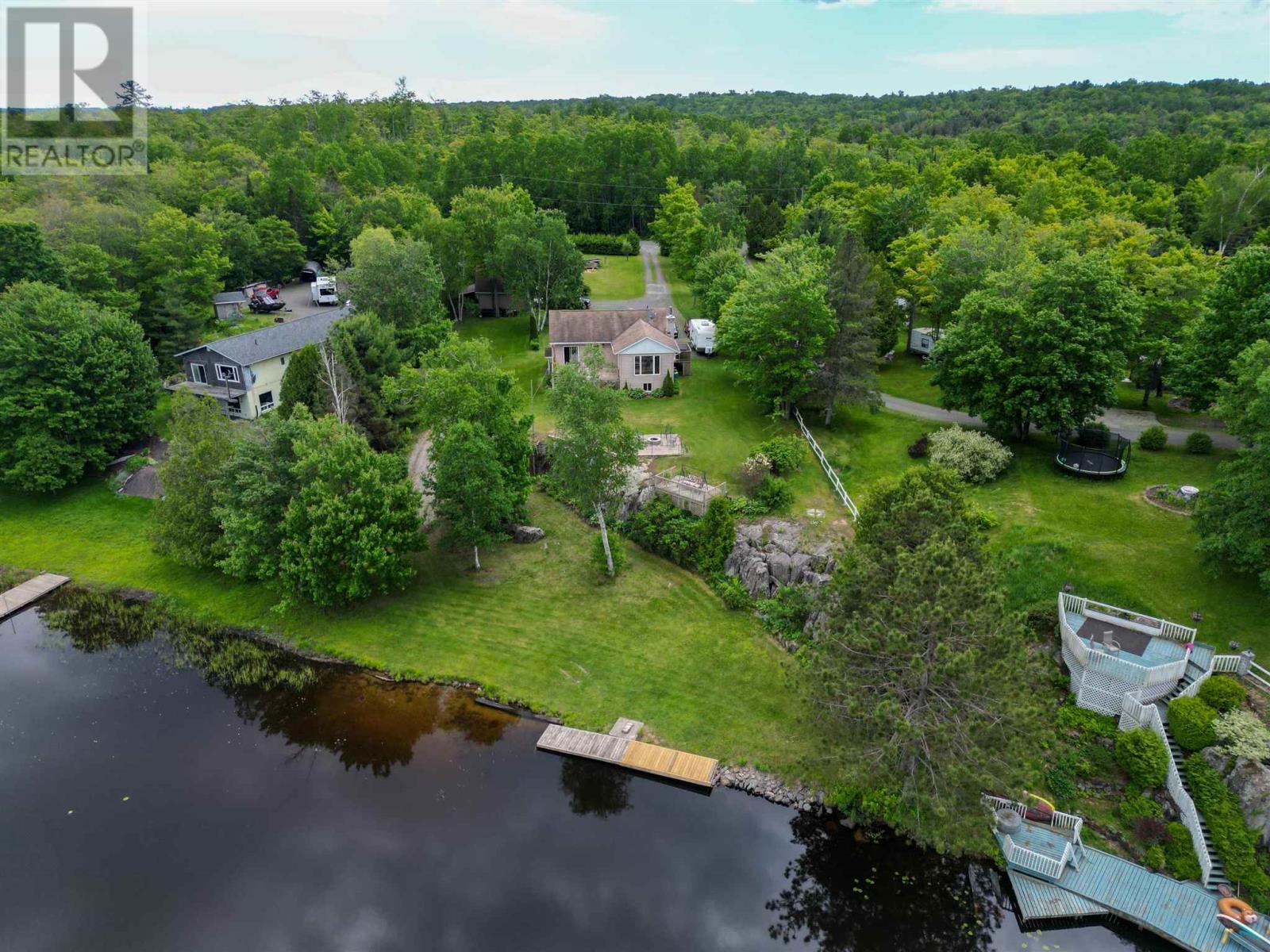 29 River DR - 35