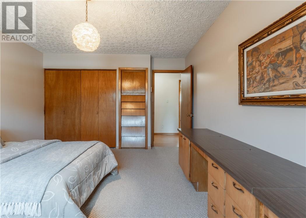 741 Dominion Drive - 16