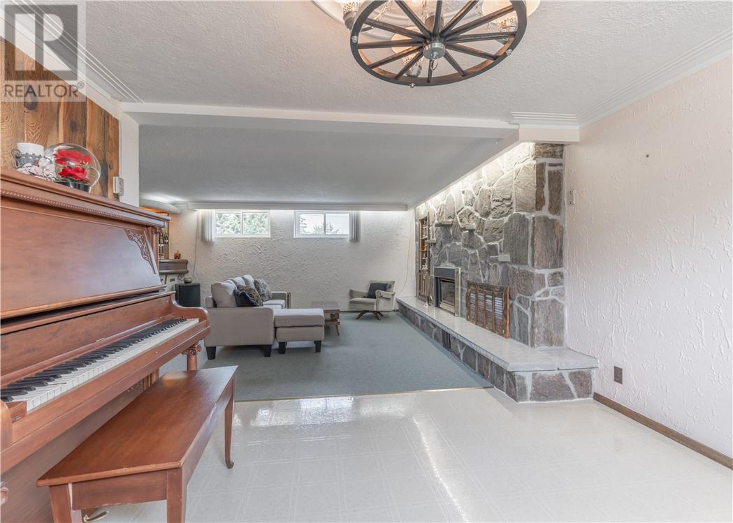 741 Dominion Drive - 37