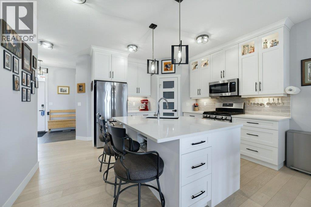 #38 1791 10 Street SW - 19