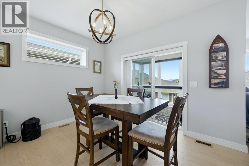 #38 1791 10 Street SW - 17