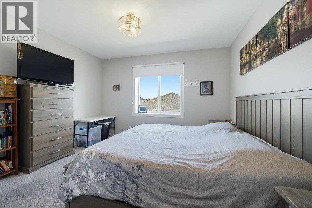 #38 1791 10 Street SW - 31