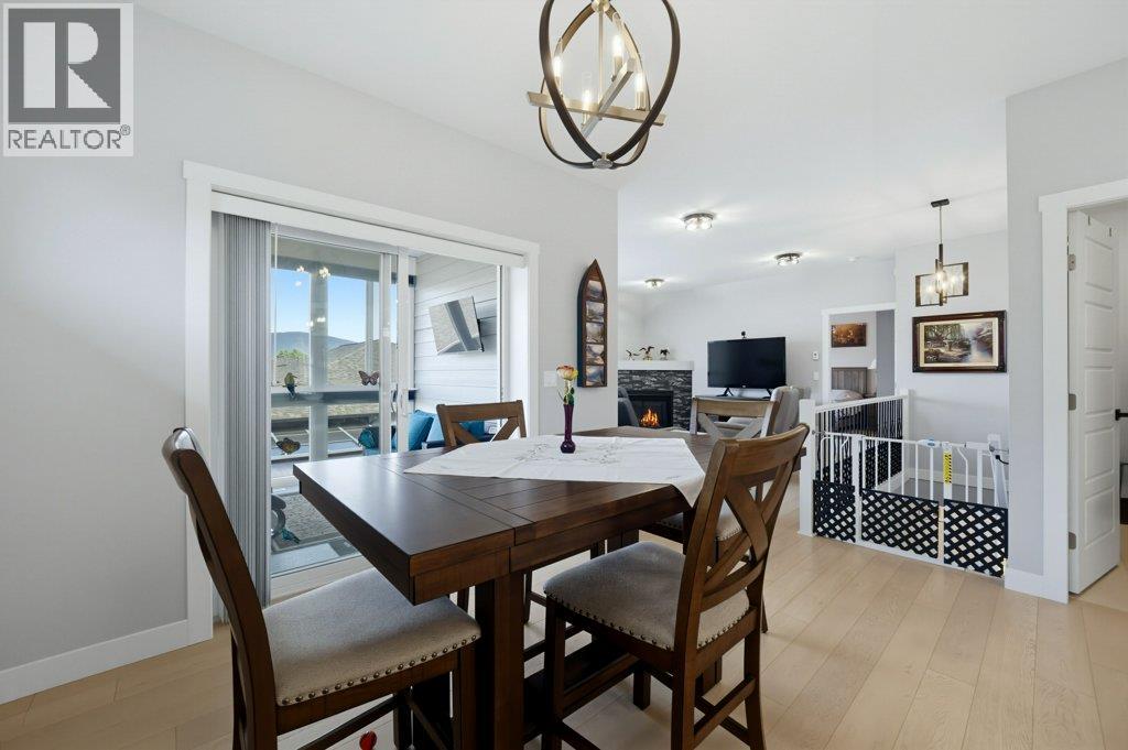 #38 1791 10 Street SW - 18
