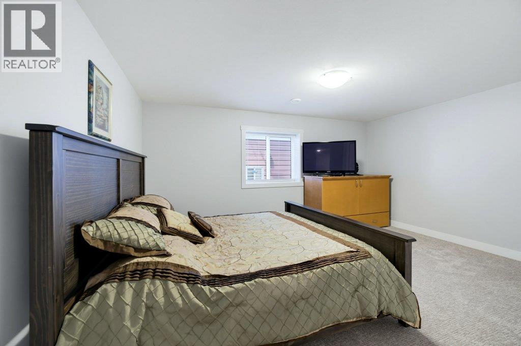 #38 1791 10 Street SW - 55