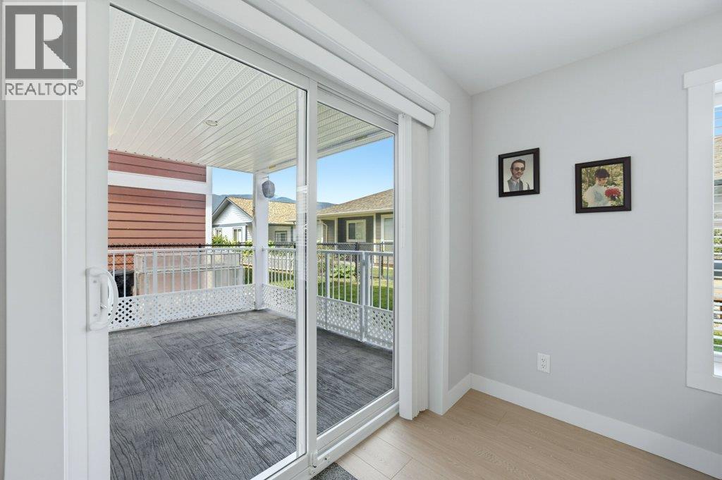 #38 1791 10 Street SW - 50