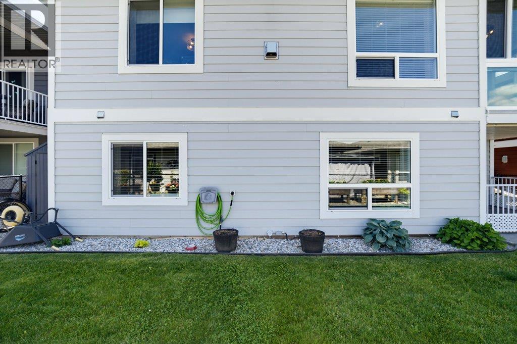 #38 1791 10 Street SW - 68