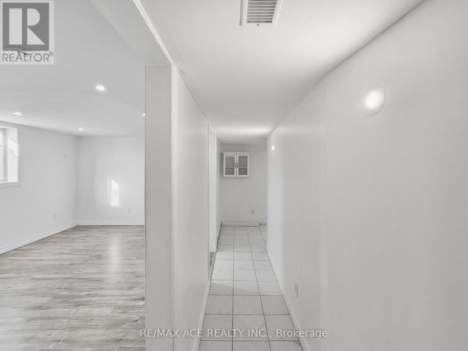1385 PARK ROAD S - 37