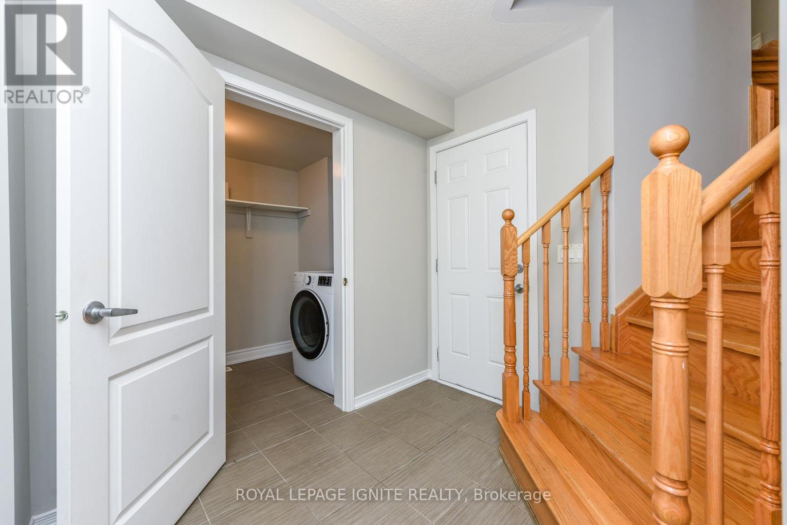 52 HARPREET CIRCLE - 42