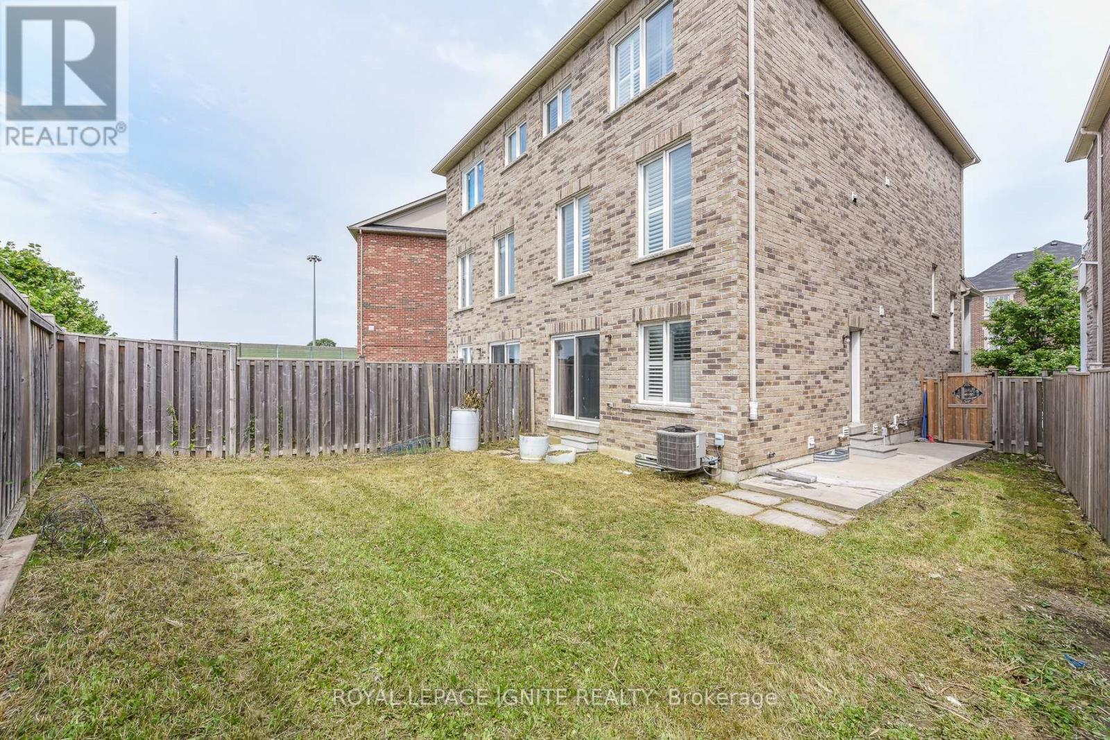 52 HARPREET CIRCLE - 6