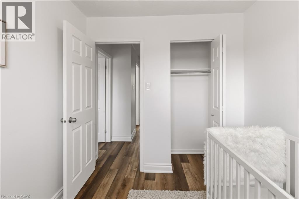 #8 596 GREY Street - Image 40