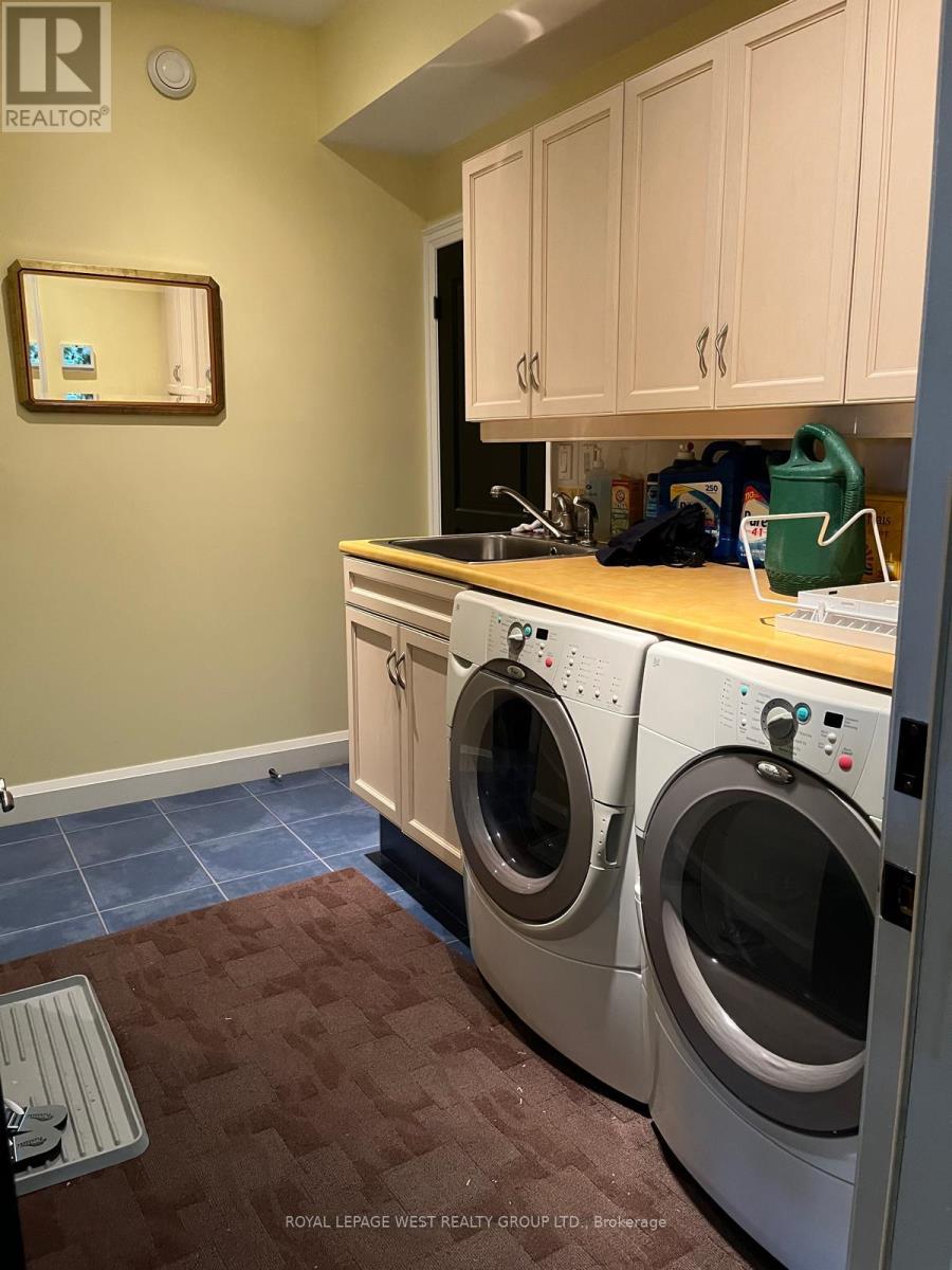 107 NAWAUTIN DRIVE S - 33
