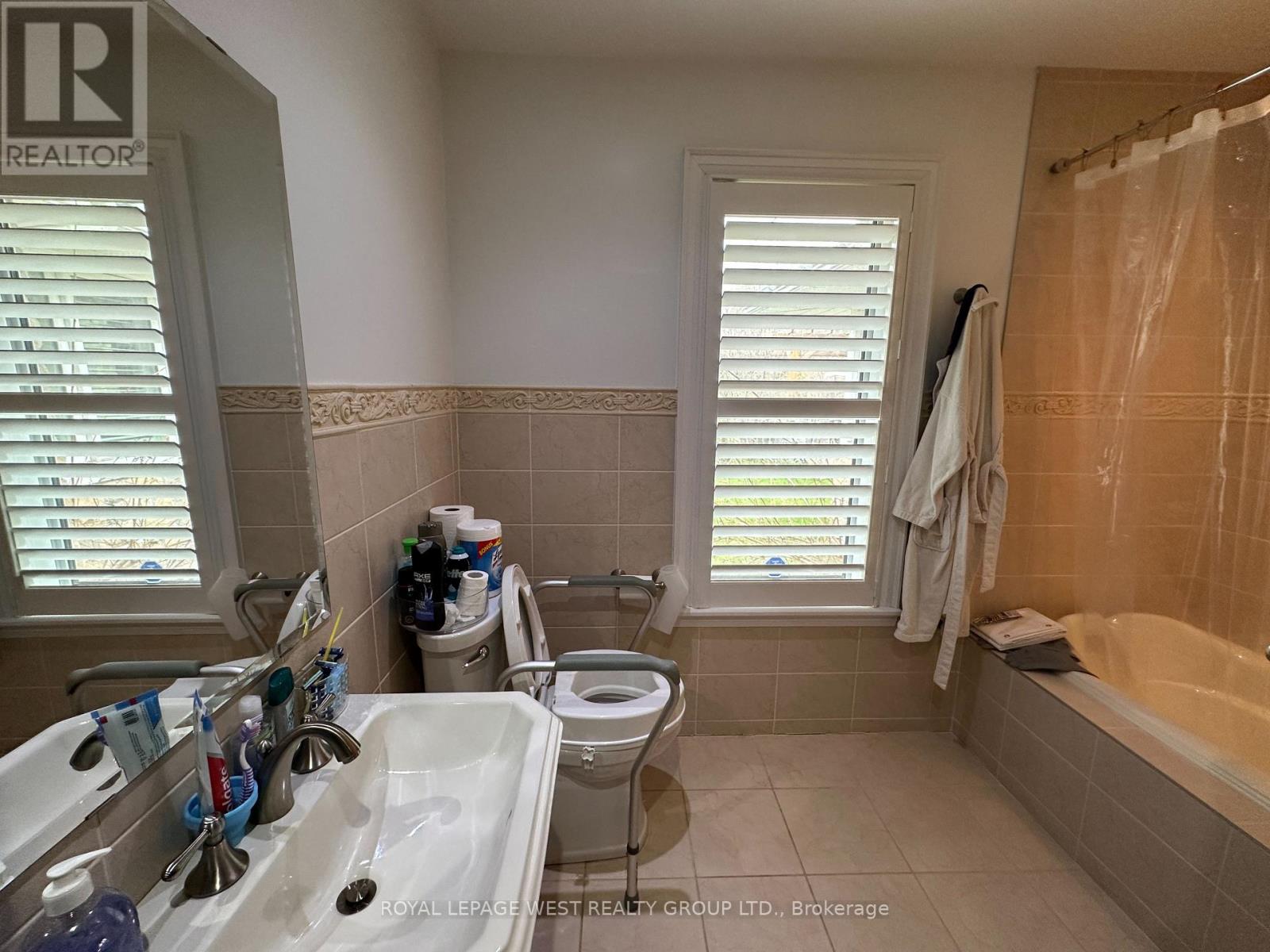107 NAWAUTIN DRIVE S - 31