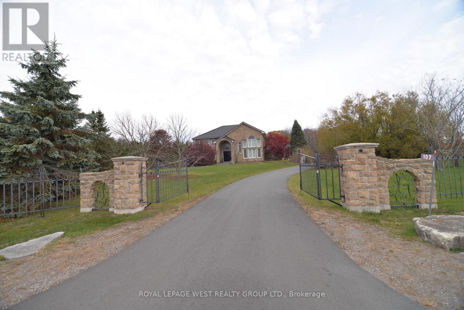 107 NAWAUTIN DRIVE S - 45