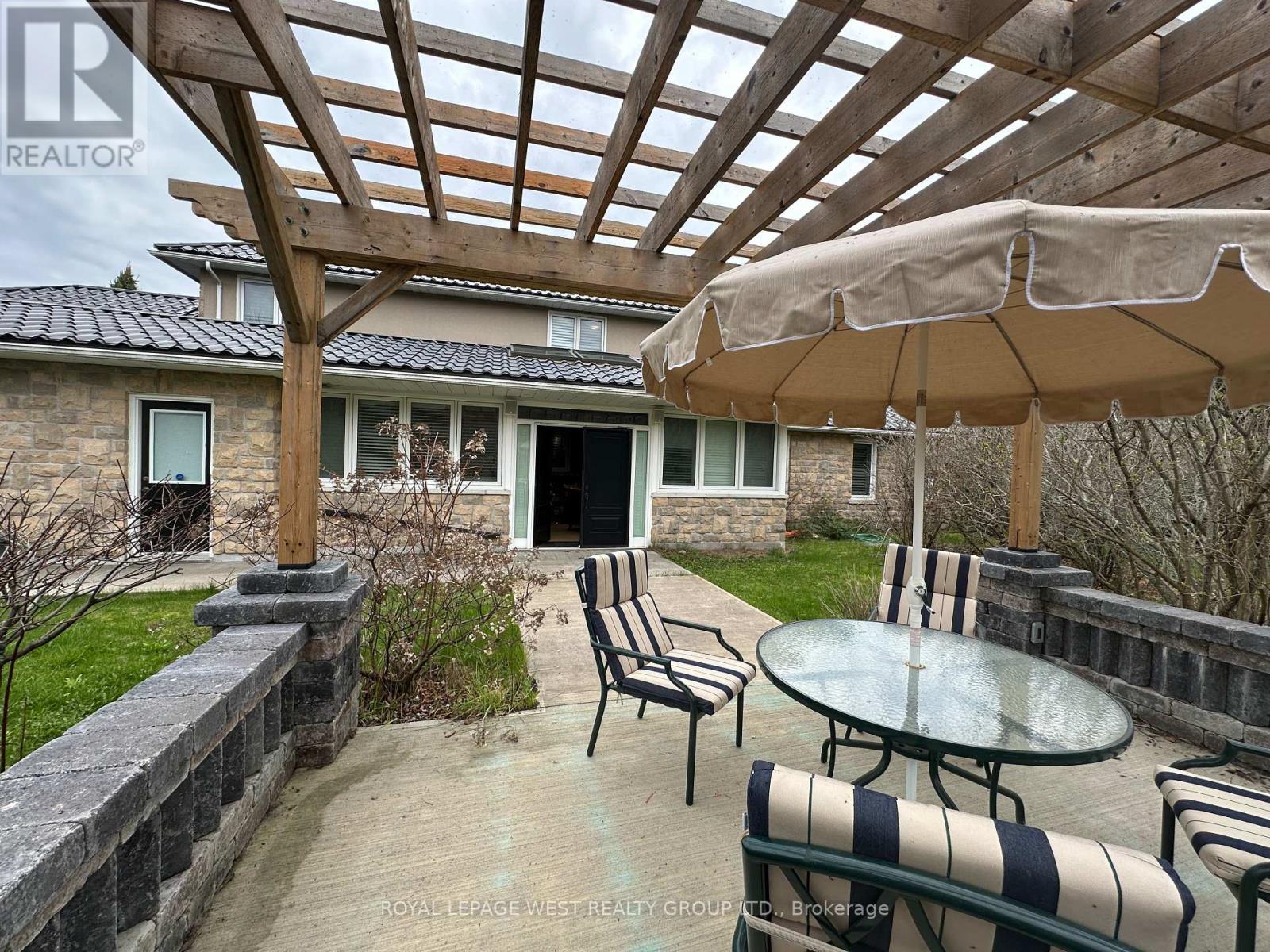 107 NAWAUTIN DRIVE S - 42