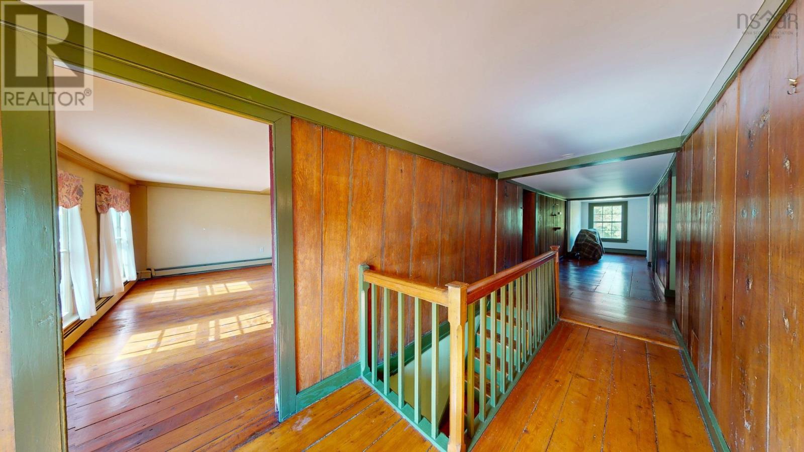 654 Main Street - 19