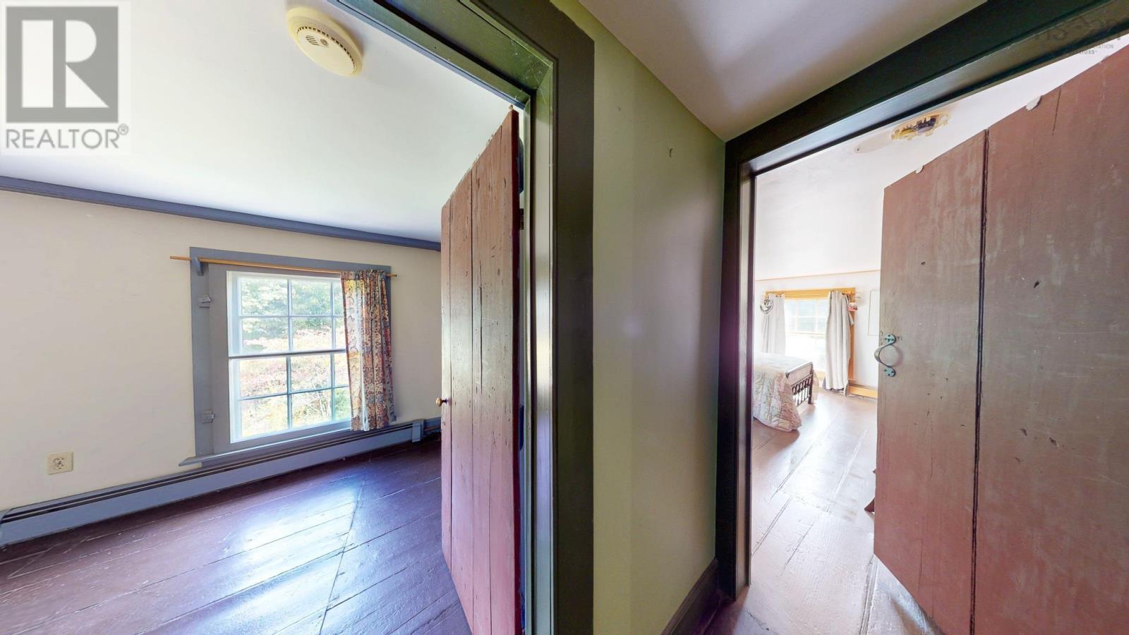 654 Main Street - 22