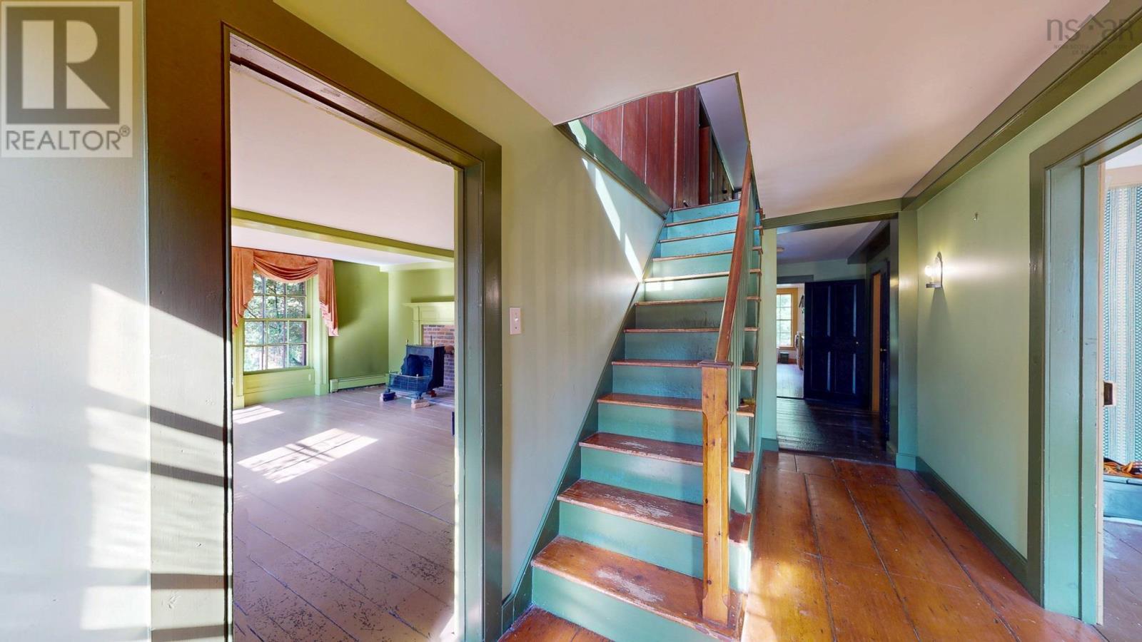 654 Main Street - 5