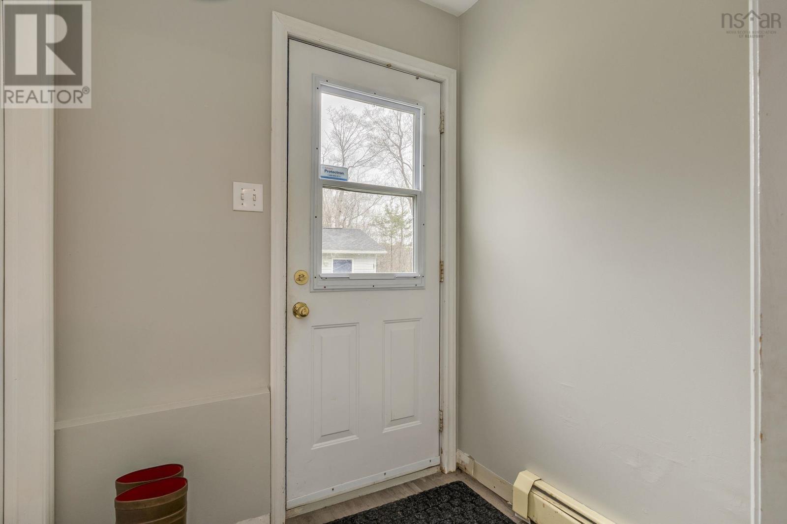 15 Bainbridge Court - 37