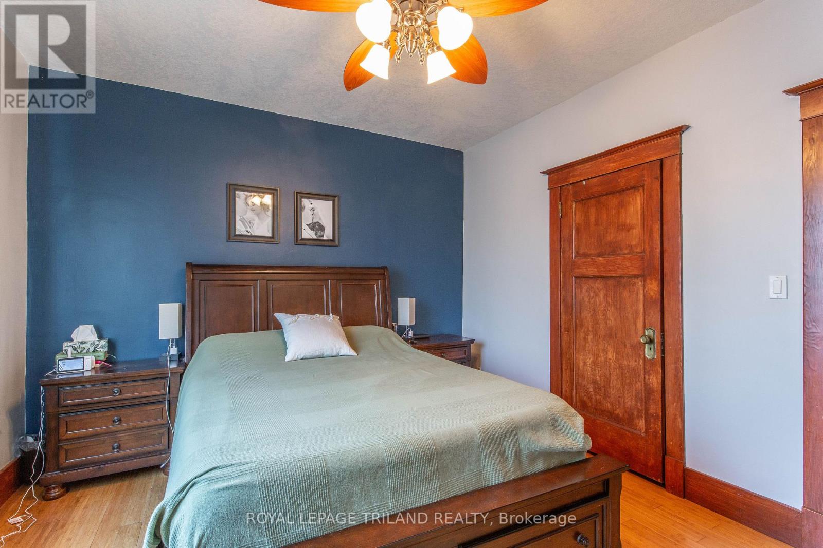 415 MAIN STREET E - 14