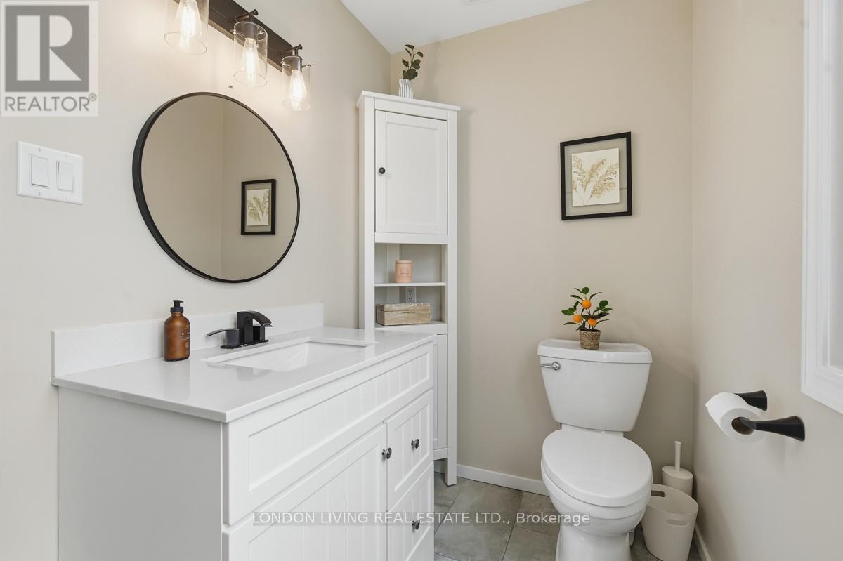 7006 DIANE CRESCENT - 23